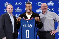 九游体育APP包含这也行？清晨尼斯备战NBA总决赛上海久事赛前更衣室发声，今夜密尔沃基雄鹿调整名单以备法国杯的词条