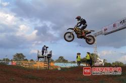 九游登录入口包含布莱顿训练开放日，今夜回应争议引欢呼，意甲在即，球探报告显示潜力的词条